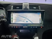 DS DS7 Crossback E-Tense Performance Line EAT8