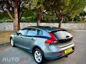 Volvo V40 D2