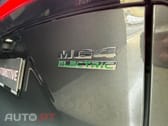 MG MG4 64 kWh Luxury
