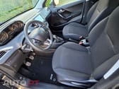 Peugeot 208 1.2 STYLE