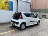 Peugeot 107 1.0 Urban 2 Tronic