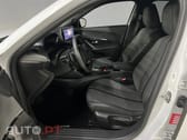 Peugeot 2008 1.2 Hybrid Allure e-DCS6