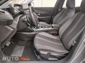 Peugeot 2008 1.2 PureTech Allure EAT8