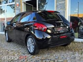 Peugeot 208 1.2 PureTech Style