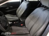 Peugeot 208 1.2 Hybrid Allure e-DCS6