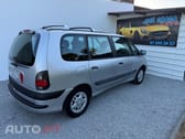 Renault Grand Espace RT 2.2 dT