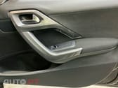 Peugeot 2008 1.2 PureTech Style