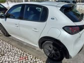 Peugeot E-208 Allure
