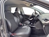 Peugeot 2008 1.2 PureTech Allure EAT6