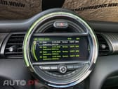 MINI Cooper John Cooper Works Auto Desportiva