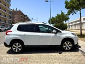 Peugeot 2008 1.2 VTi Active