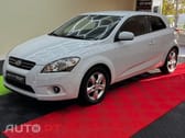 Kia Ceed S Coupé 1.4 CVVT EX ISG