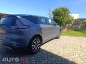 Renault Espace Initial Paris
