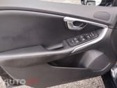 Volvo V40 2.0 D4 R-Design