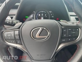 Lexus UX 250h