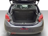 Peugeot 208 PureTech 110 Stop & Start EAT6 Signature