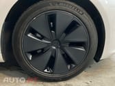 Tesla Model 3 Tração Traseira