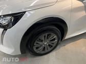 Peugeot E-208 50 kWh Allure Pack