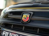 Abarth 595C 1.4 T-Jet Scorpioneoro