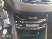 Peugeot 208 Puretech Turbo GT line