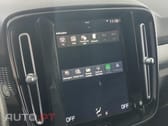 Volvo XC40 1.5 T2 Momentum Plus