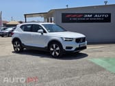 Volvo XC40 1.5 T2 Momentum
