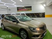 Renault Clio Outro