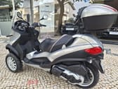 Piaggio MP3 500