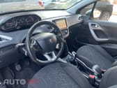 Peugeot 2008 1.2 VTi Allure