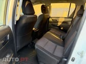 Toyota Hilux 2.4 D-4D 4WD CD Premium Edition