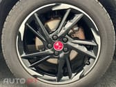 DS DS7 Crossback Performance Line