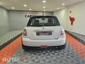 MINI Cooper D Edição Camden 50 anos