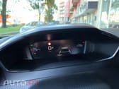 Peugeot 2008 1.2 Hybrid Allure e-DCS6
