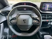 Peugeot 2008 1.2 PureTech Allure Pack