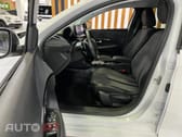 Peugeot 208 1.2 Hybrid Allure e-DCS6