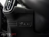 Volvo XC40 1.5 T5 PHEV Momentum