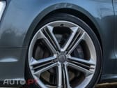 Audi S8 Standard