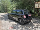 MINI Cooper Cooper D