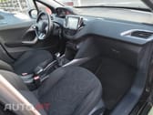 Peugeot 2008 1.2 PureTech Style