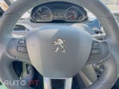 Peugeot 2008 1.2 PureTech Style