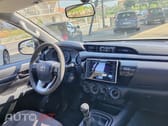 Toyota Hilux 2.4 D-4D 4WD CD CM
