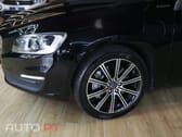 Volvo V60 2.4 D6 Momentum AWD Phev