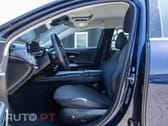 Mercedes-Benz E 300 Outro