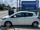 Toyota Yaris Hybrido automático