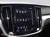 Volvo V60 2.0 B4 MOMENTUM CORE GEARTRONIC 5D I.V.A DEDUTIVEL