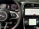 Jaguar XE 2.0 D R-Dynamic S