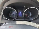 Toyota Auris 1.8 HSD Confort Pack Style CVT