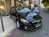 Volvo V40 Cross Country 2.0 D2 Momentum