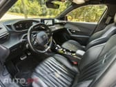 Peugeot E-2008 50 kWh GT