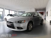 Mitsubishi Lancer 1.5 Inform